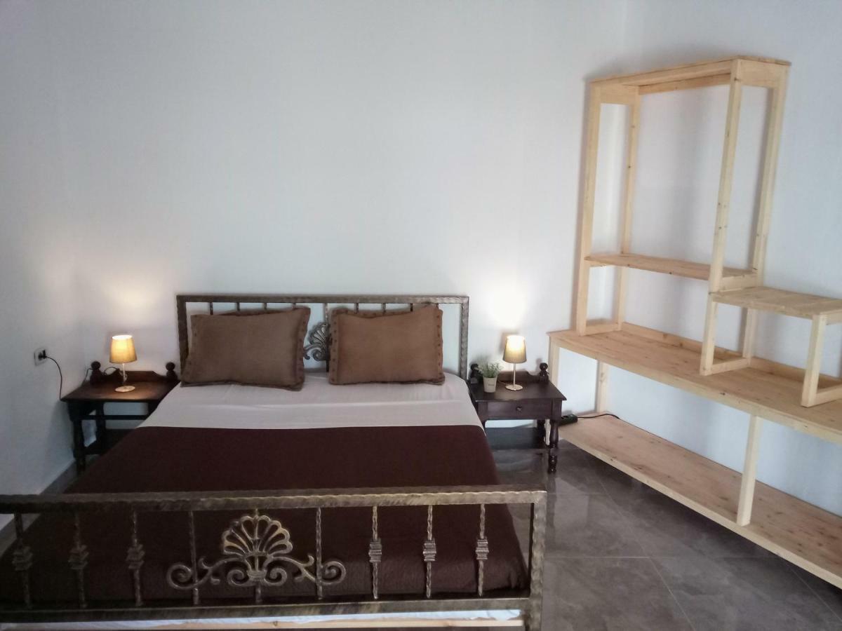 John'S Guesthouse クサミル エクステリア 写真